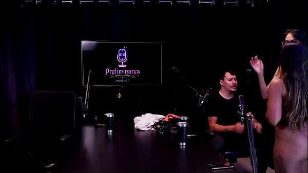 A vadia achou que era uma colab de putaria, teve a história com um cantor, deram conselho para as pessoas, e os fetiches… – Casal Kaliente (WATCH ON: SHEER/RED)