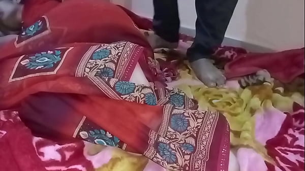 Mayasexigirl – Indian hot girl give her boyfriend blowjob when he came to meet midnight